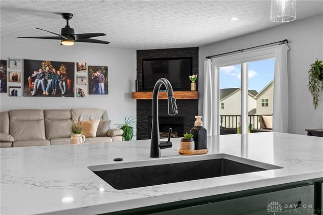 3524 Kelly Marie Way, Franklin, OH 45005