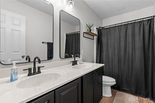 3524 Kelly Marie Way, Franklin, OH 45005