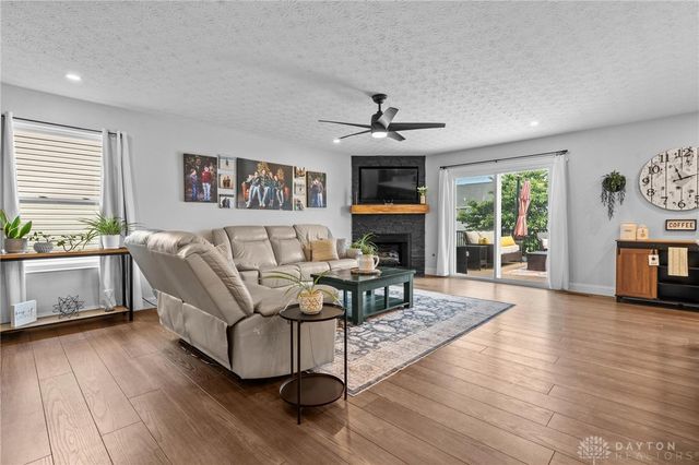 3524 Kelly Marie Way, Franklin, OH 45005