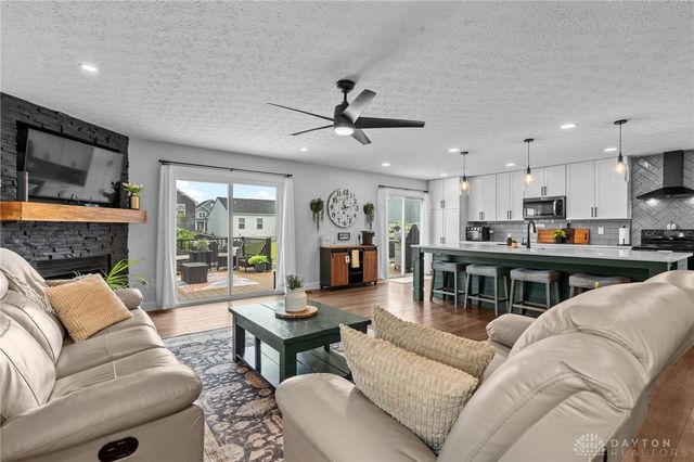 3524 Kelly Marie Way, Franklin, OH 45005