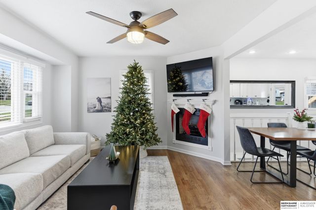 3318 S 126th Street, Omaha, NE 68144