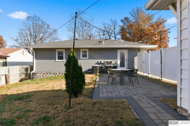 3318 S 126th Street, Omaha, NE 68144