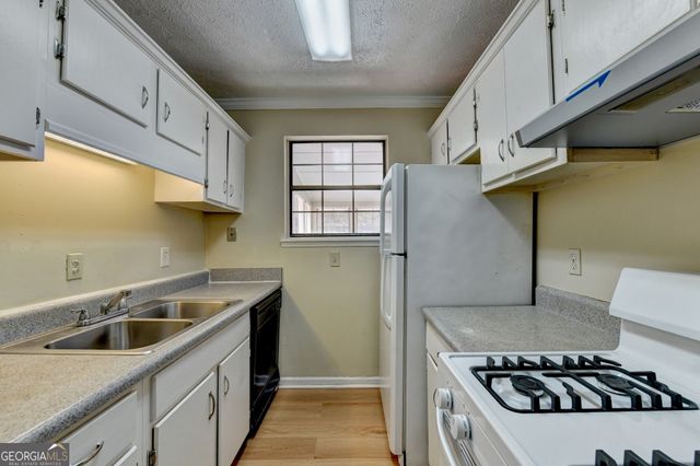 2484 Rhoanoke Drive, Duluth, GA 30096