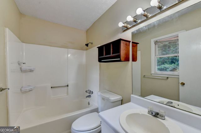 2484 Rhoanoke Drive, Duluth, GA 30096