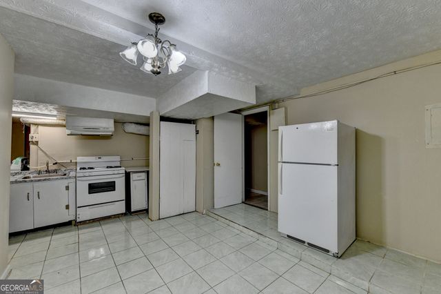 2484 Rhoanoke Drive, Duluth, GA 30096