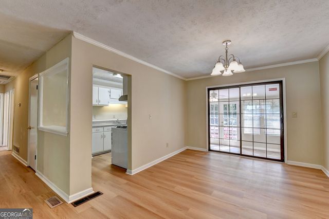2484 Rhoanoke Drive, Duluth, GA 30096