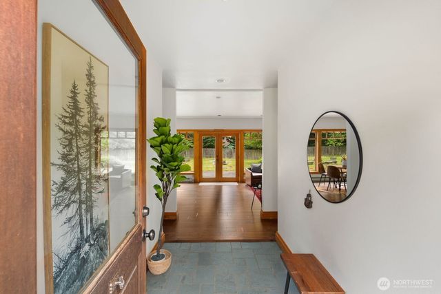 13031 SW 297th Way, Vashon, WA 98070