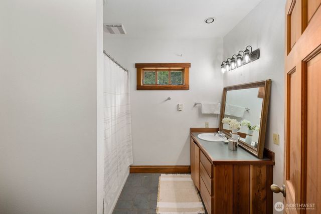 13031 SW 297th Way, Vashon, WA 98070