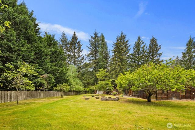 13031 SW 297th Way, Vashon, WA 98070