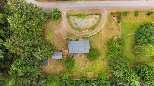 13031 SW 297th Way, Vashon, WA 98070