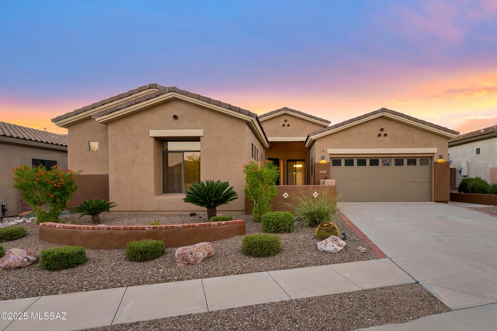 13059 N Kenosha Bluff Drive, Marana, AZ 85658