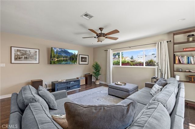 13762 Chase Street, Arleta, CA 91331