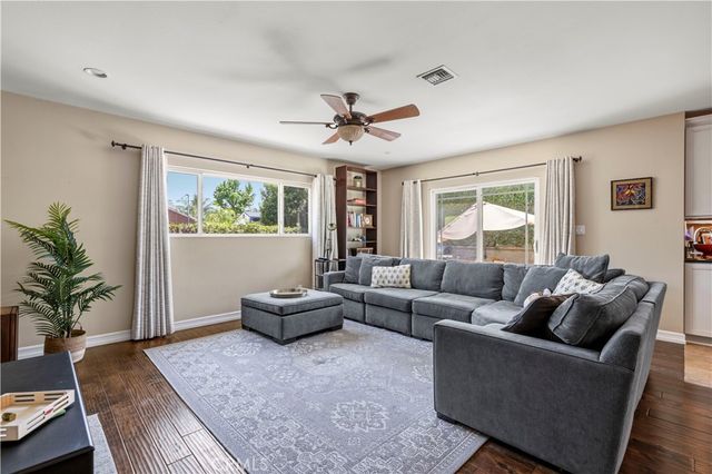 13762 Chase Street, Arleta, CA 91331