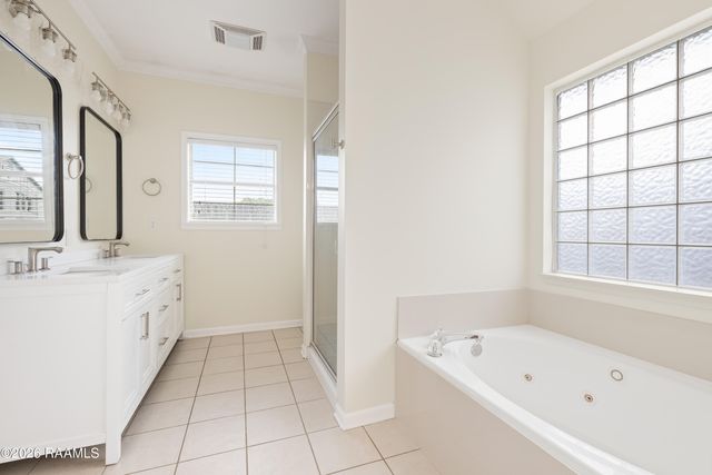 133 Wild Rose Lane, Youngsville, LA 70592