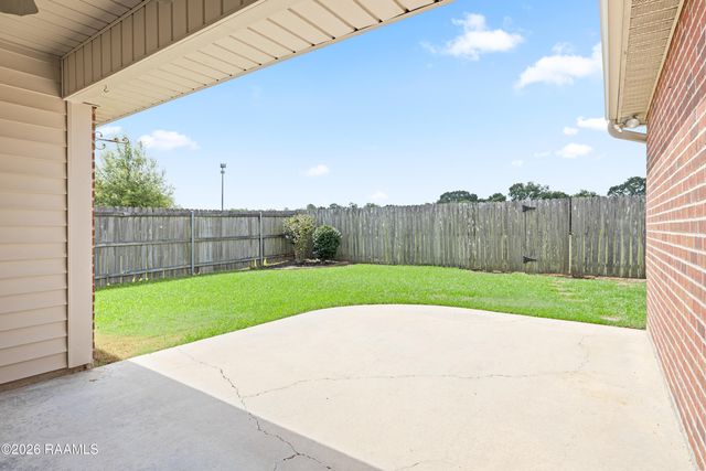 133 Wild Rose Lane, Youngsville, LA 70592