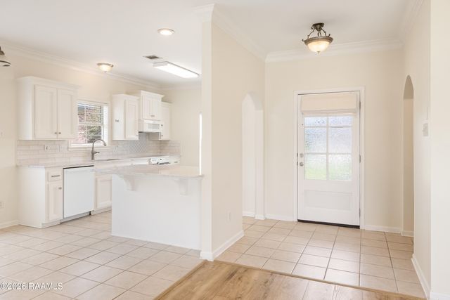 133 Wild Rose Lane, Youngsville, LA 70592