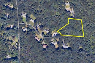 55 Pardons Wood Lane, East Greenwich, RI 02818