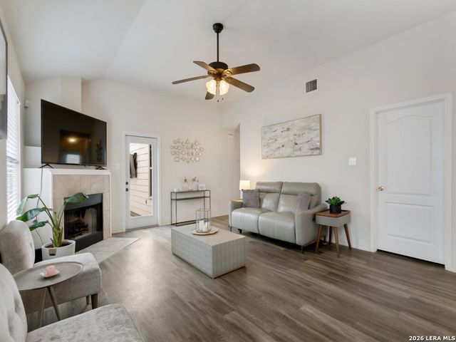 11627 WOOD HBR, San Antonio, TX 78249