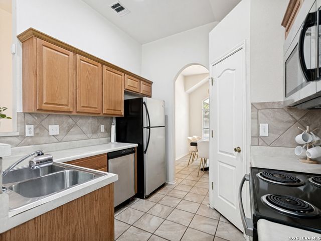 11627 WOOD HBR, San Antonio, TX 78249