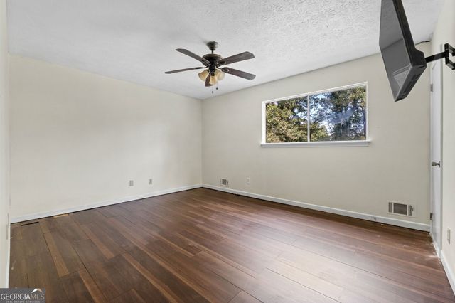 5753 Gum Court, Ellenwood, GA 30294