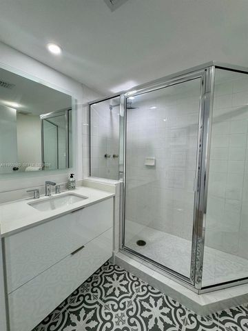 6301 Collins Ave 3101, Miami Beach, FL 33141