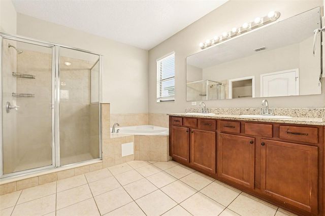 2727 EAGLE CLIFF DRIVE, Kissimmee, FL 34746