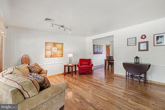 101 KIM ACRES DRIVE, Mechanicsburg, PA 17055