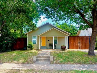 6834 Victoria Avenue, Dallas, TX 75209