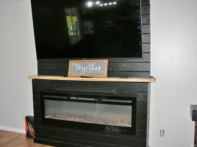 9434 Hedgewood Court, Evansville, IN 47725