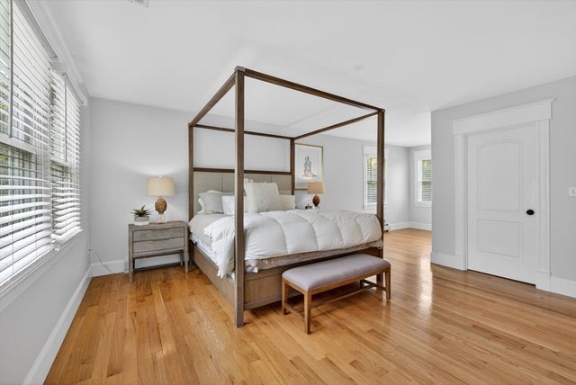 179 Lincoln St, Norwell, MA 02061