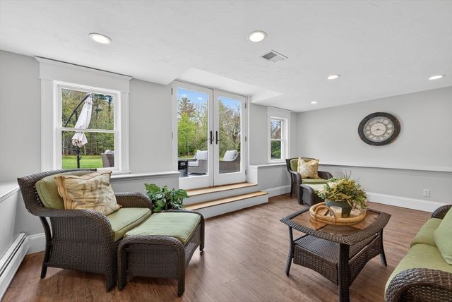 179 Lincoln St, Norwell, MA 02061