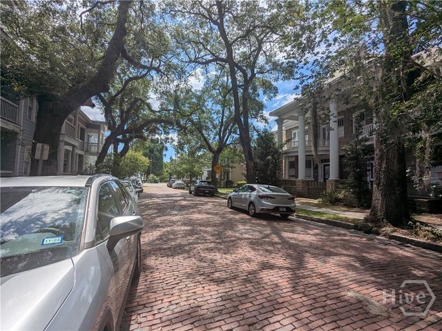 316 E 31st Street, Savannah, GA 31401