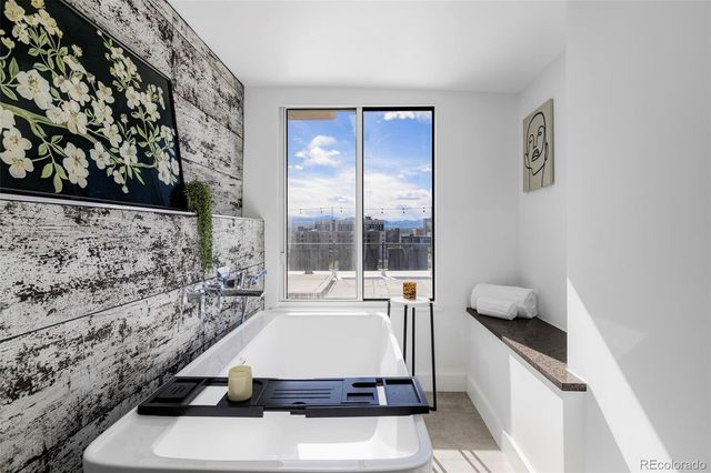 669 N Washington Street 901, Denver, CO 80203