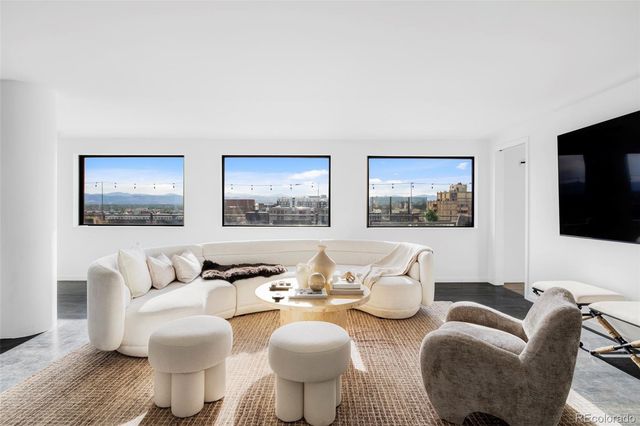 669 N Washington Street 901, Denver, CO 80203