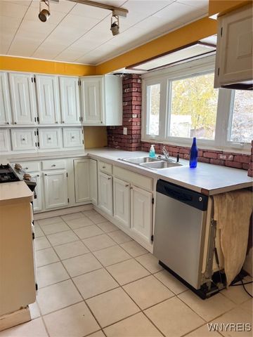 4620 Ransom Road, Clarence, NY 14031