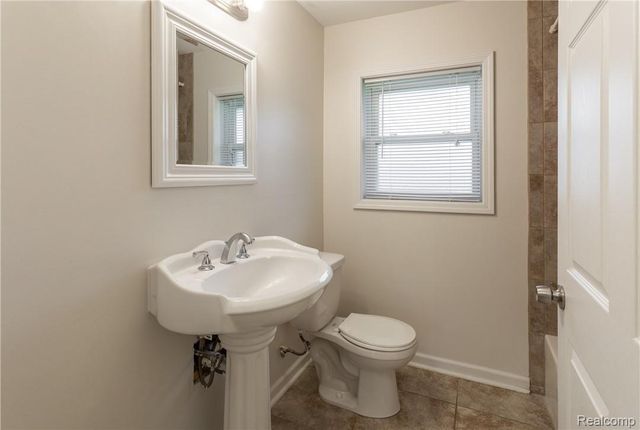 31733 KATHRYN Street, Garden City, MI 48135