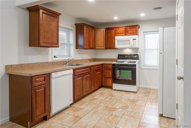 31733 KATHRYN Street, Garden City, MI 48135