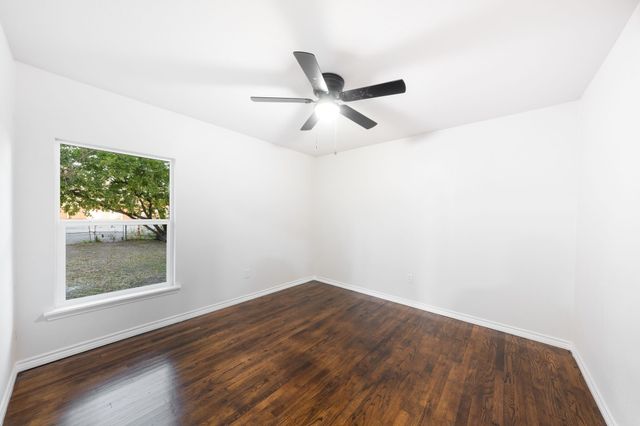 1536 Prichard Lane, Dallas, TX 75217