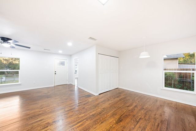 1536 Prichard Lane, Dallas, TX 75217