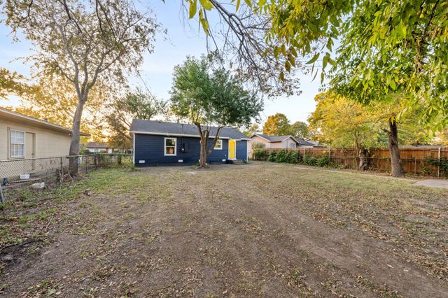 1536 Prichard Lane, Dallas, TX 75217