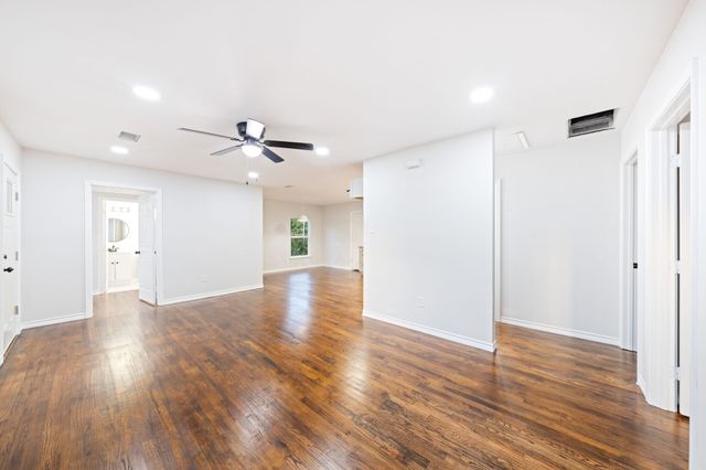 1536 Prichard Lane, Dallas, TX 75217