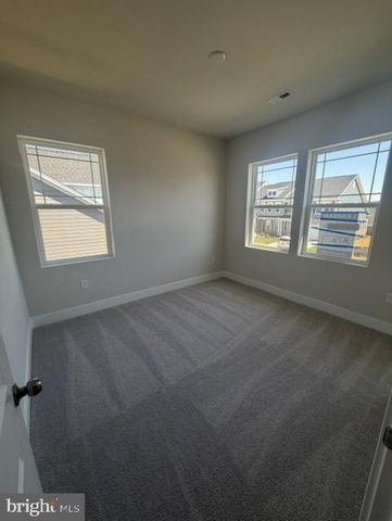 10591 GREAT BASIN PL, White Plains, MD 20695