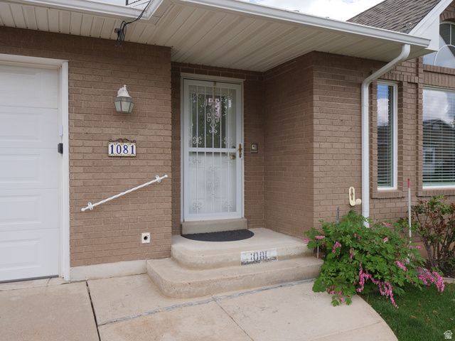 1081 E 5675 S, South Ogden, UT 84405