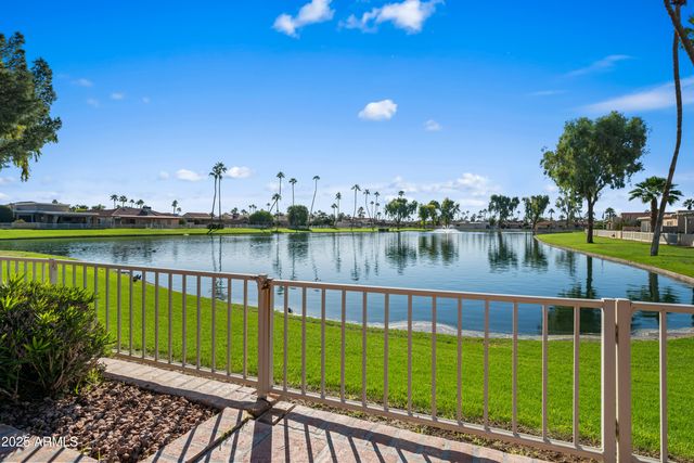 26009 S ASHWOOD Drive, Sun Lakes, AZ 85248
