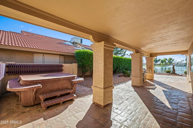 26009 S ASHWOOD Drive, Sun Lakes, AZ 85248