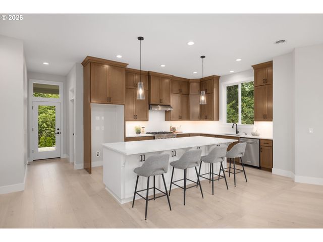 18236 Nw Anastasia Dr, Portland, OR 97229