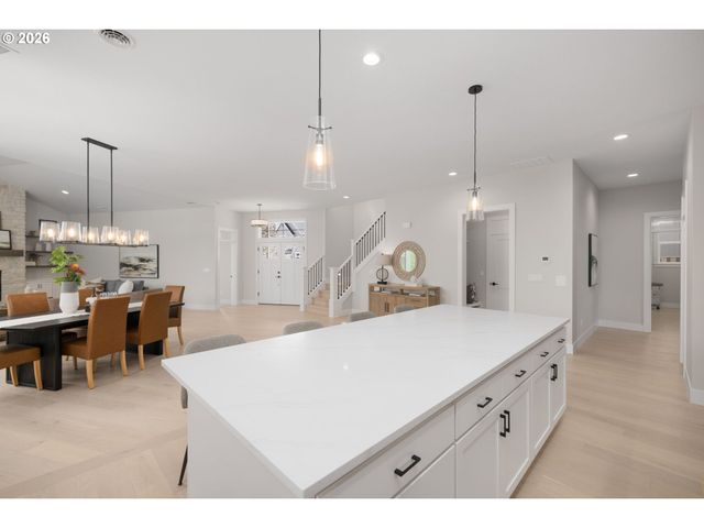 18236 Nw Anastasia Dr, Portland, OR 97229