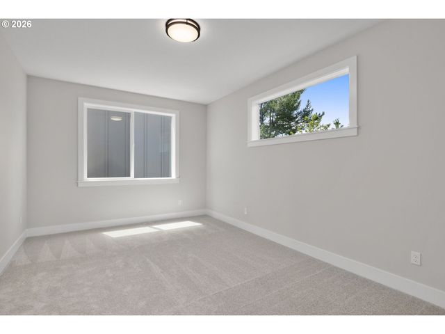 18236 Nw Anastasia Dr, Portland, OR 97229