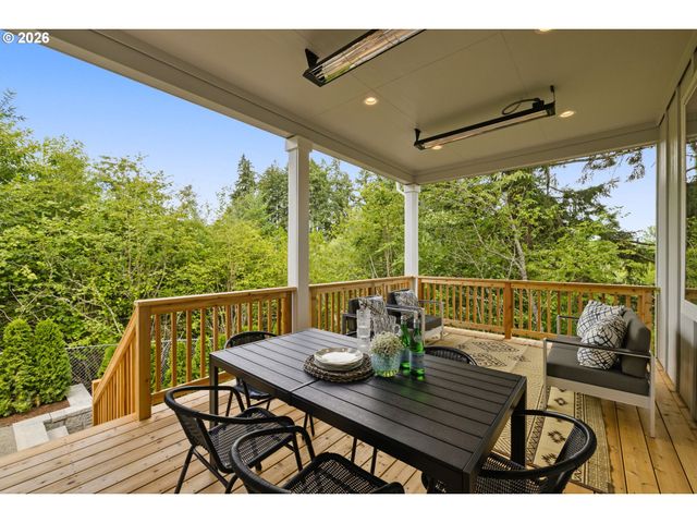 18236 Nw Anastasia Dr, Portland, OR 97229