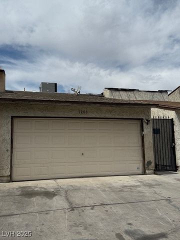 1203 Mews Lane, Las Vegas, NV 89101